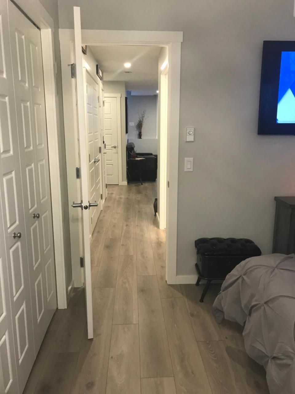 Home Sweet Condo Calgary Luaran gambar