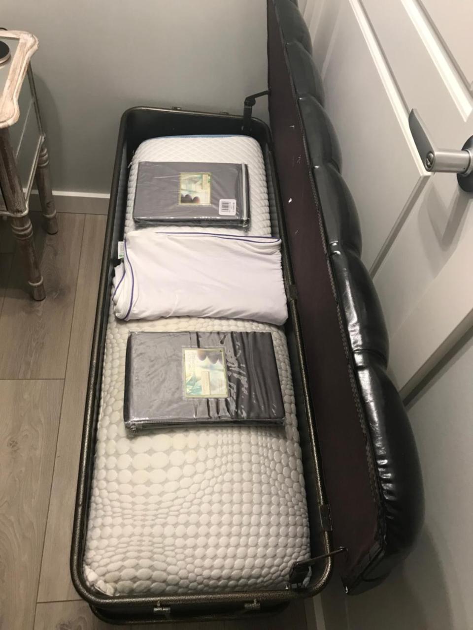 Home Sweet Condo Calgary Luaran gambar